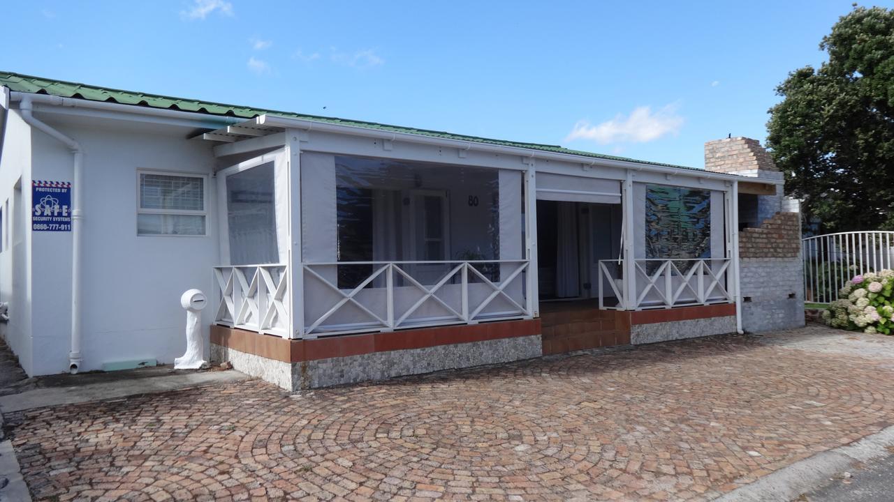 Leisure By The Sea Apartment Клейнмонт Екстериор снимка